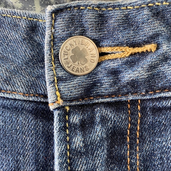 Lucky Brand Berkeley Crop Embroidered Pocket Jeans - Picture 6 of 14